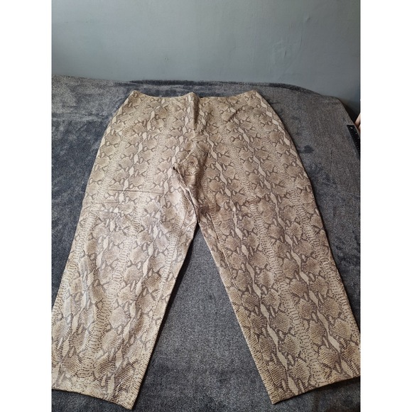 Dana Buckman Snake Print 100% Lambs Skin Pants Womens‎ 24 Beige Classic Animal - Picture 2 of 13